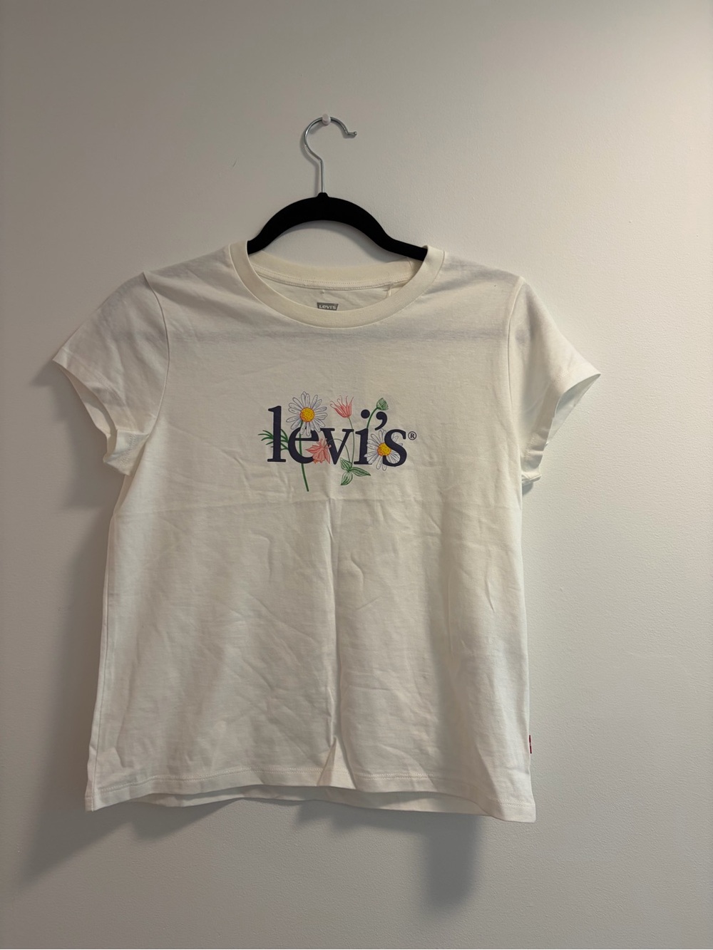 Levi's White Crewneck Tee with Colorful Floral Logo
